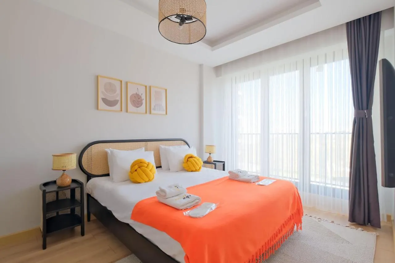 Grand Residence By Newinn Istanbul Apartment